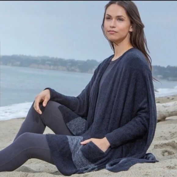 Barefoot Dreams CozyChic Lite Cliffside Cardigan Sweater Wrap Navy One‎ Size - Picture 1 of 14